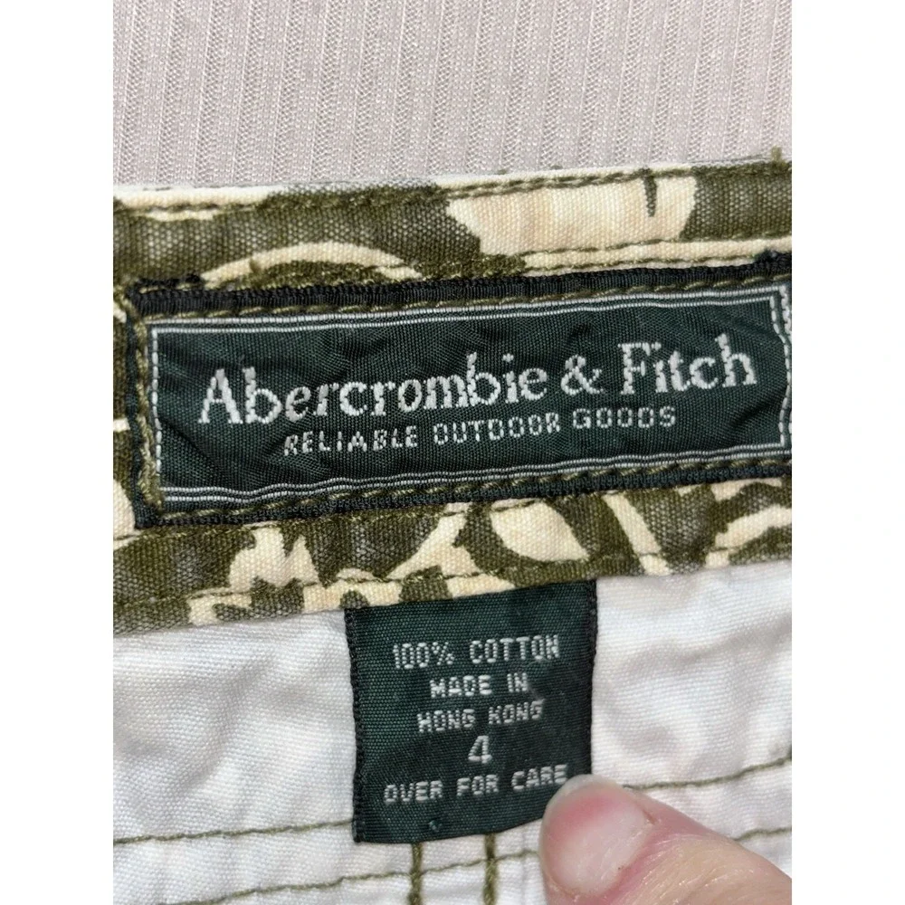 Vintage Y2K Abercrombie & Fitch Floral Denim Shorts Women's 4 Green‎ Hong Kong